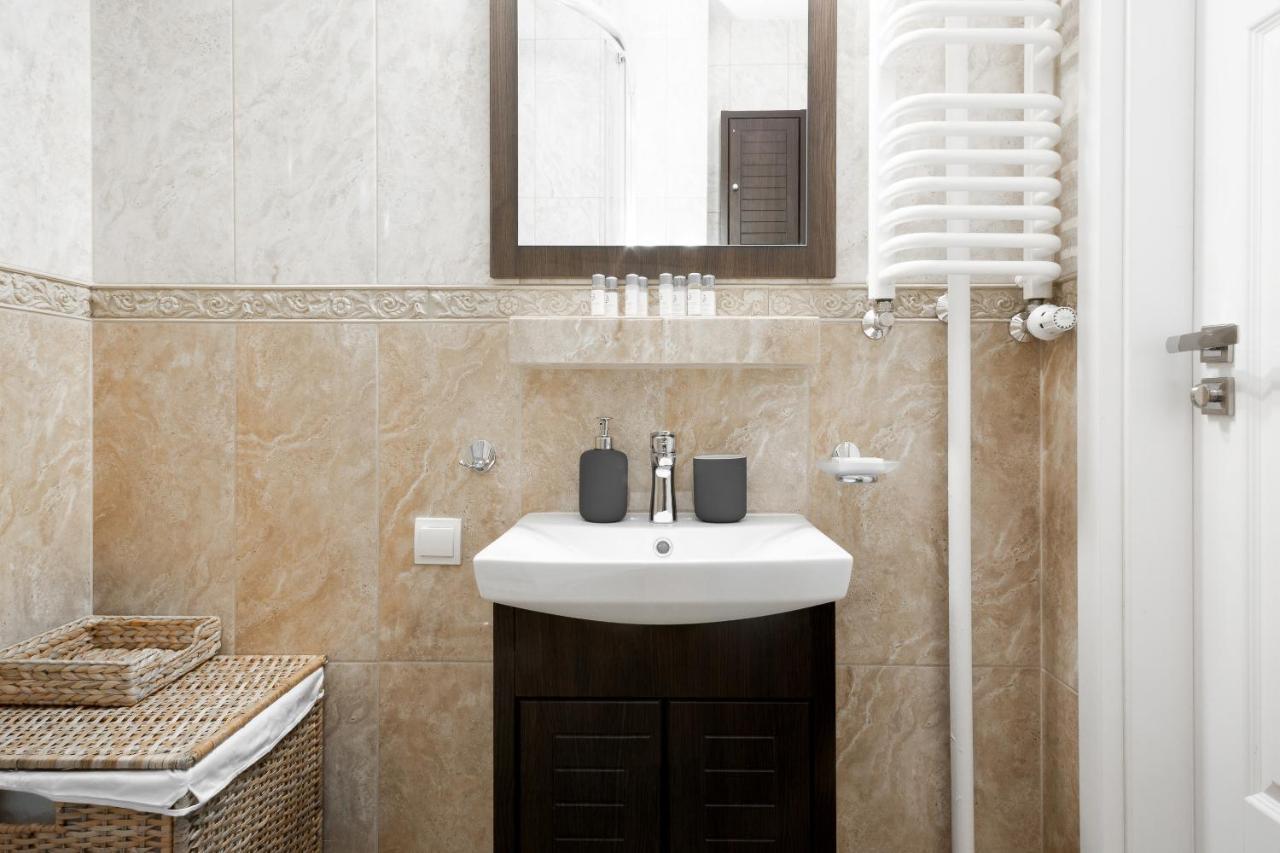 Warsaw New Town Apartments By Renters Ngoại thất bức ảnh