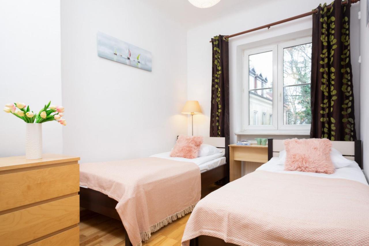 Warsaw New Town Apartments By Renters Ngoại thất bức ảnh